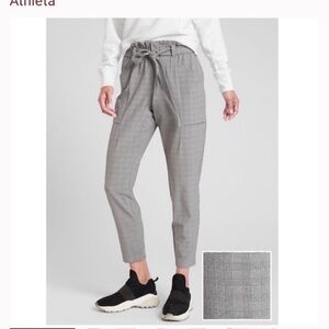 Athleta skyline pant size 4 black and white checks